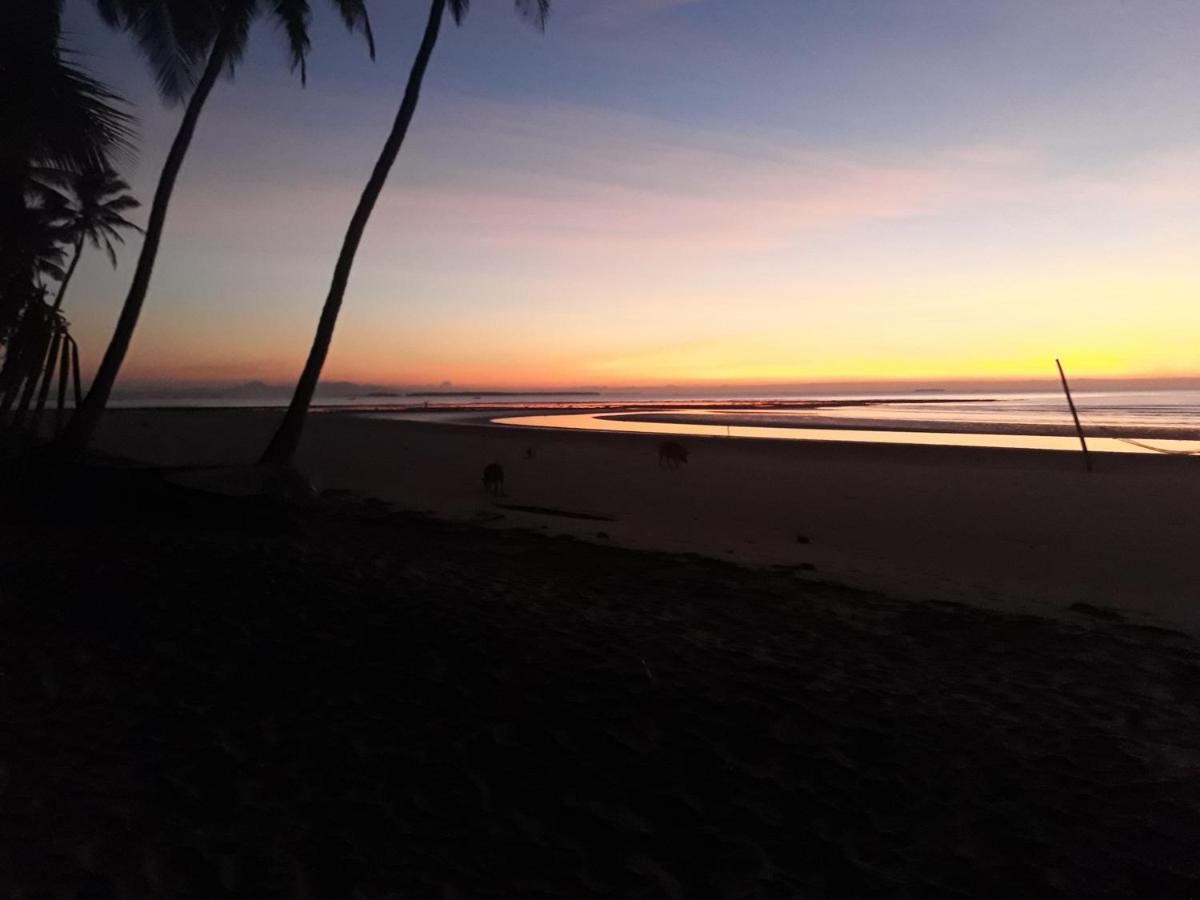 Peace & Love Beach Club Roxas  Exterior foto